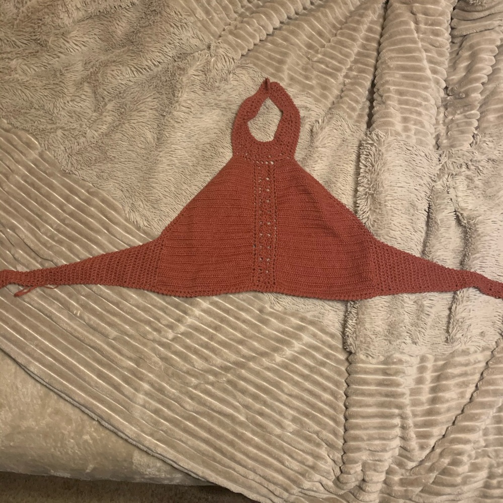 New with tags American eagle crochet crop top